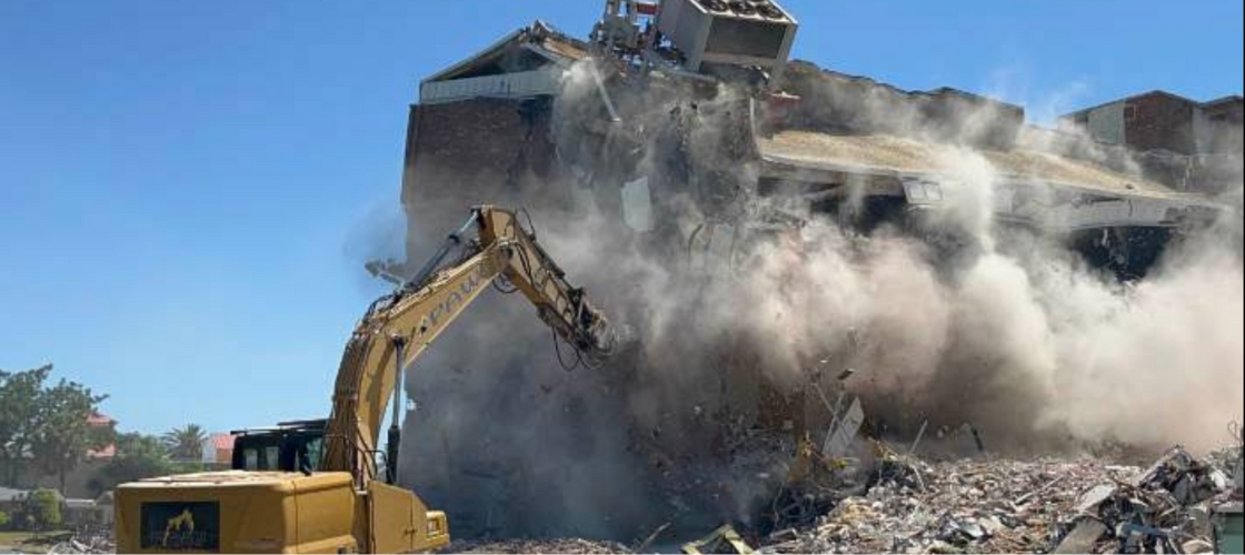 Controlled demolition explanation by Paw Demo